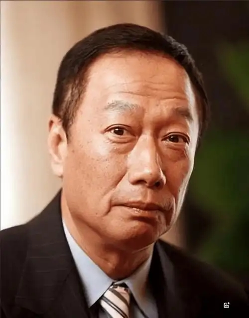 九游官网-富士康创始人郭台铭:“若两岸爆发冲突,我会誓死守护台湾”